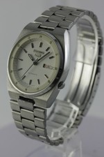 Seiko 5 7009-8760 Automatic Day-Date Vintage Men's Watch Japan Made