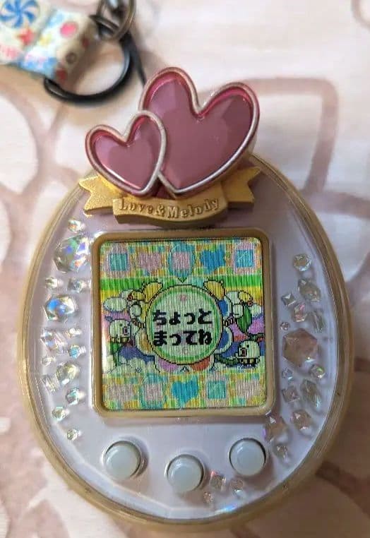 Tamagotchi P’s Peace – Purple with TamaDeco Earrings