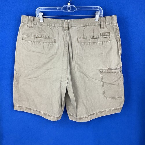 Columbia Men’s 40 Flat Front Heavy Hiking Chino Shorts - Picture 3 of 3
