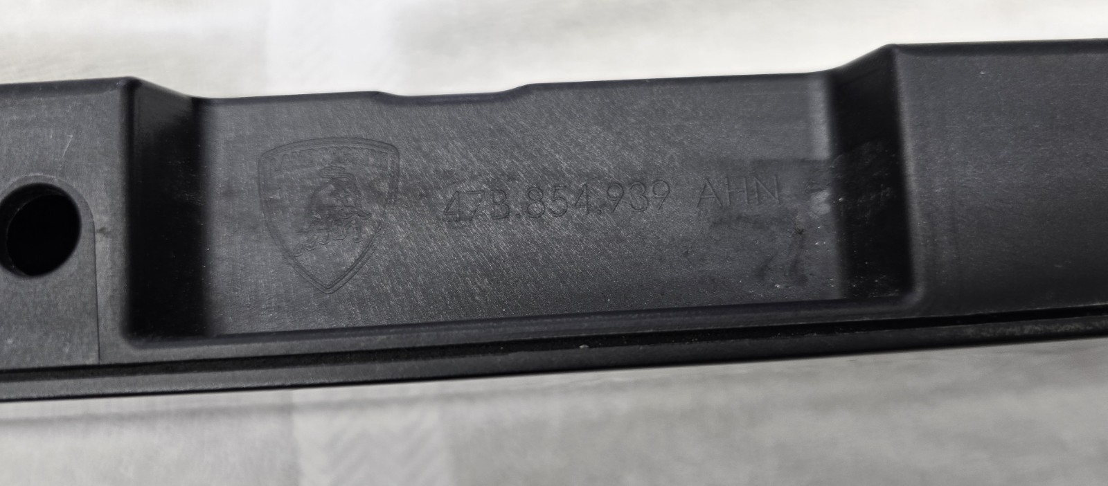 Lamborghini Revuelto COVER FOR DOOR SHINY BLACK LEFT 47B854939A Molding Rocker