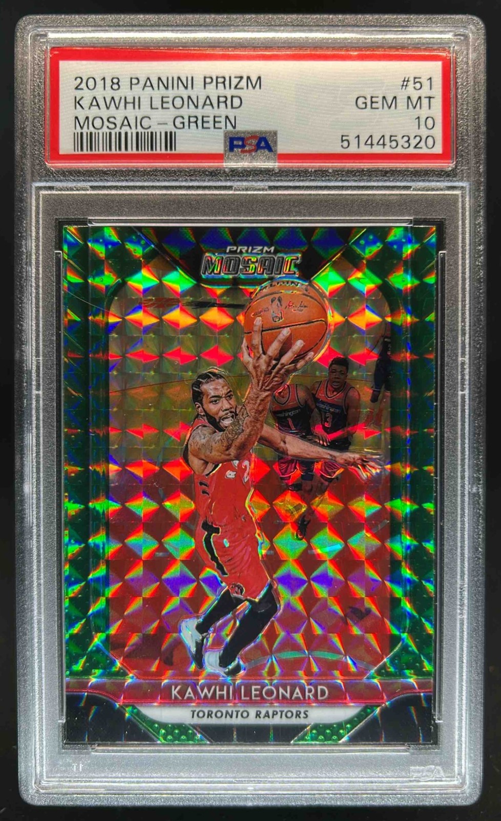 2018-19 Mosaic Prizm Kawhi Leonard Green #51 Raptors PSA 10