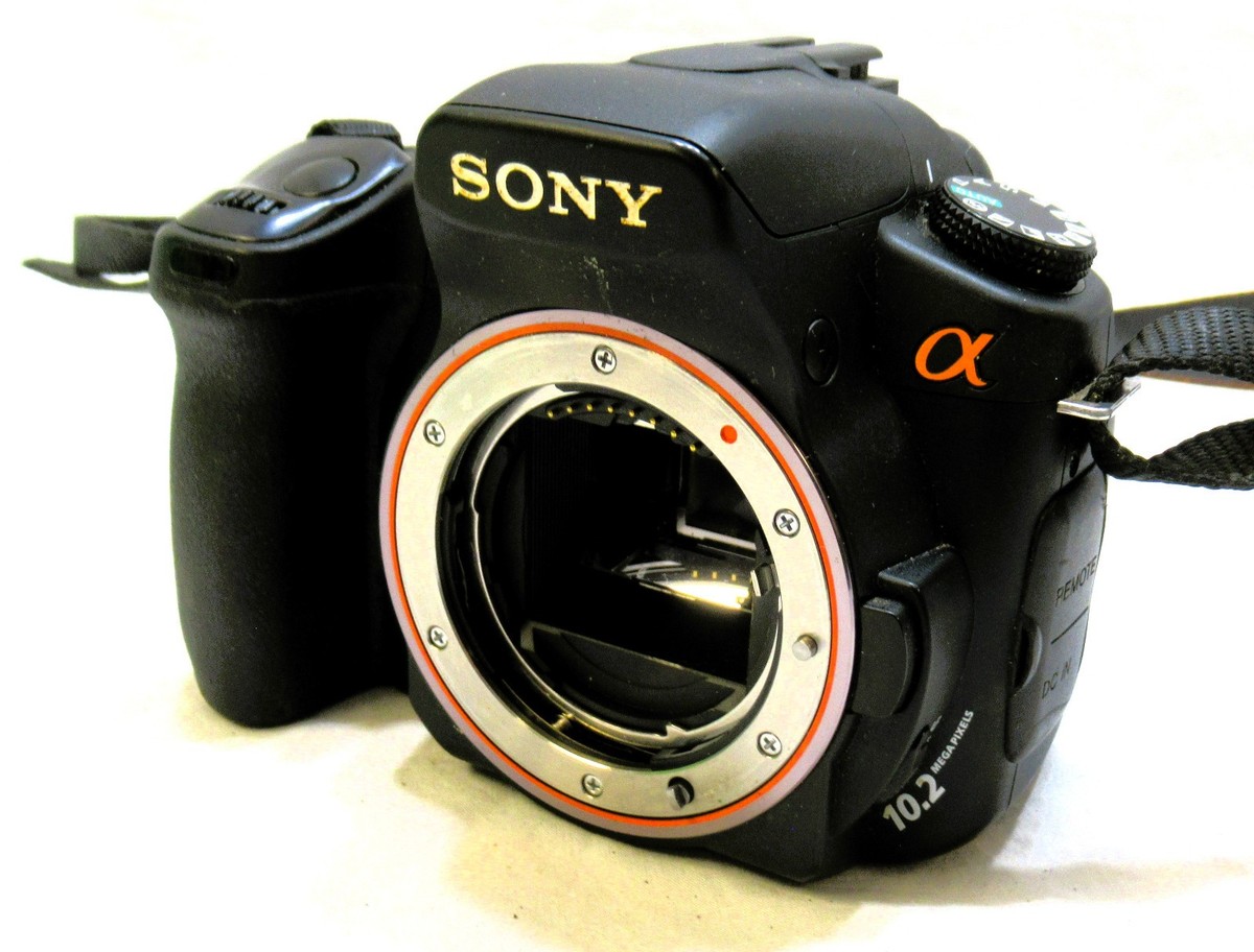 Sony Alpha A300 10.2MP Digital SLR Camera Body Only DSLR A Mount
