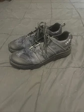 HUK PERFORMANCE FISHING SHOES. Men’s Size 9.5. Dark Blue Camo