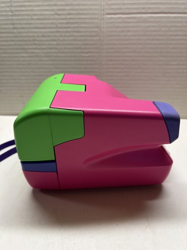 Vintage Polaroid 600 Instant Film Camera Pink & Neon Green With Neck Strap RARE - Picture 3 of 13
