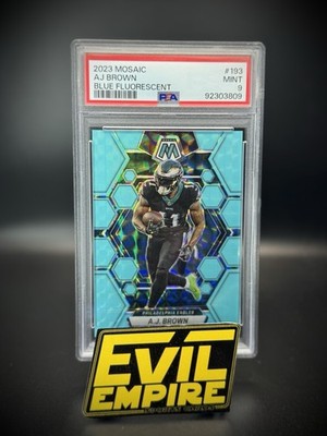 🔥2023 Panini Mosaic A.J. Brown #193 Blue Fluorescent /15 PSA 9 PoP 1 - Eagles