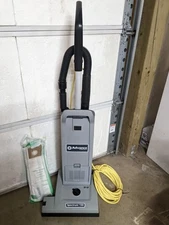 NILFISK ADVANCE SPECTRUM 15D DUAL MOTOR HEPA FILTRATION COMMERCIAL VACUUM