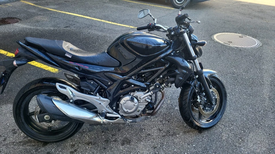 suzuki gladius sfv 650 - Bild 2 von 4