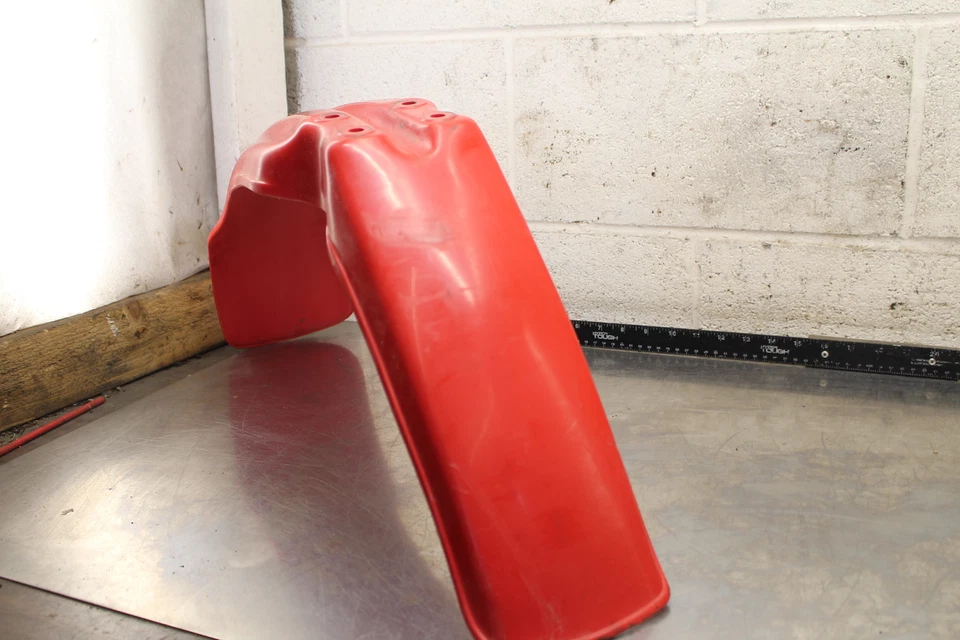 Honda XL200R 1984 guardabarros delantero capó carenado A369 Foto 4 de 4