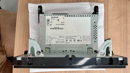 VW Radio Composition Color Facelift Touch SD Karte Bedieneinheit 5G6035867 - Bild 2 von 5
