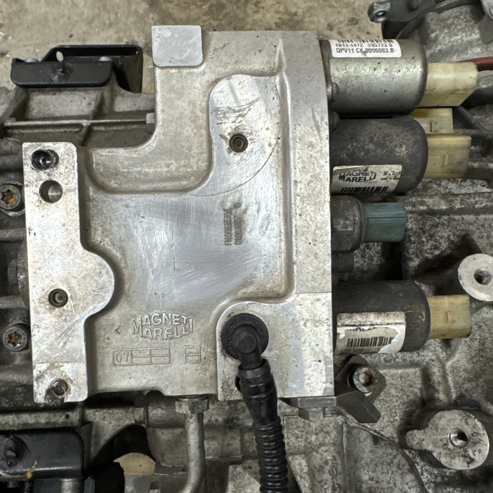 2010-2013 AUDI R8 AWD 4.2L SIX SPEED R TRONIC TRANSMISSION ASSEMBLY  Low miles.