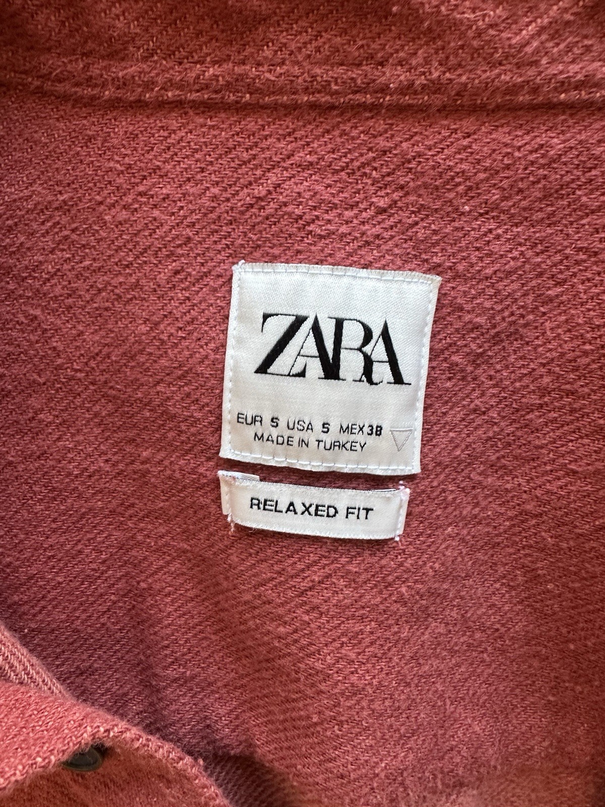 ZARA Women's Knit Relaxed Fit Long Sleeve Collared Button-Up Shirt Red Size S thumbnail 2