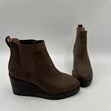 Crown Vintage MARLEEN Brown Faux Leather Pull On Wedge Chelsea Boots, Size 8.5 M