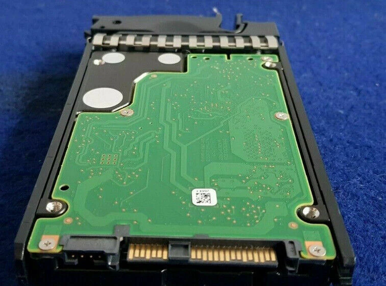 00MM690 Lenovo System X 1.2TB 2.5" 10k SAS 00MM692 HDD 1FF200-156 - Image 3 of 3