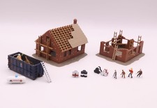 N Scale 2x 2-Story Family Suburban House Cottage Under Construction Ready to Go