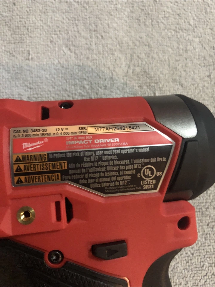 Milwaukee M12 Impact Driver / 6.0 Battery - Image 4 of 4