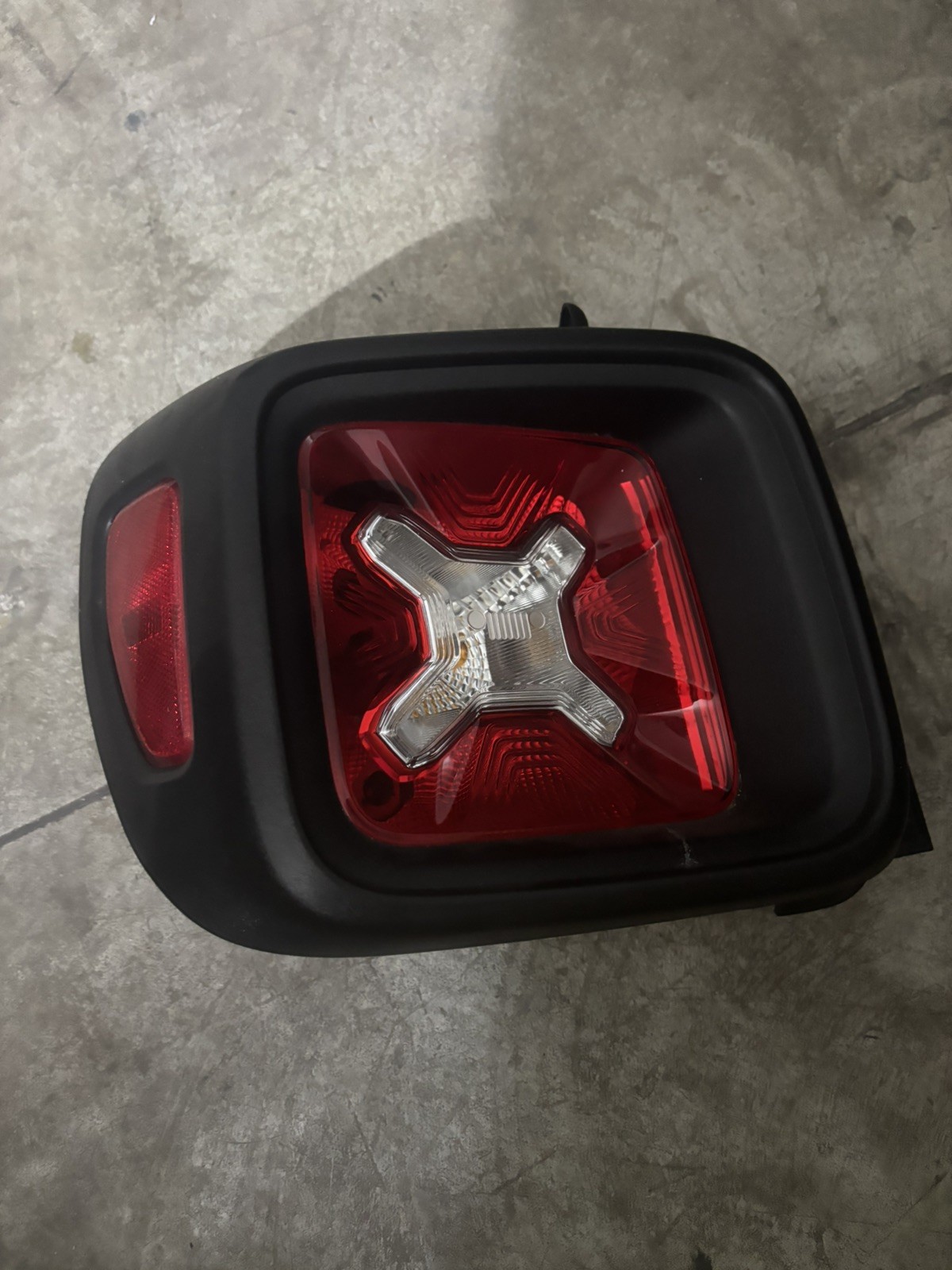 FARO FANALE STOP POSTERIORE SX SINISTRO JEEP RENEGADE