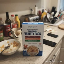 Traditional Variety Instant Oatmeal, 10 Count, 14.6 oz (4 Cinnamon Spice, 4 M...