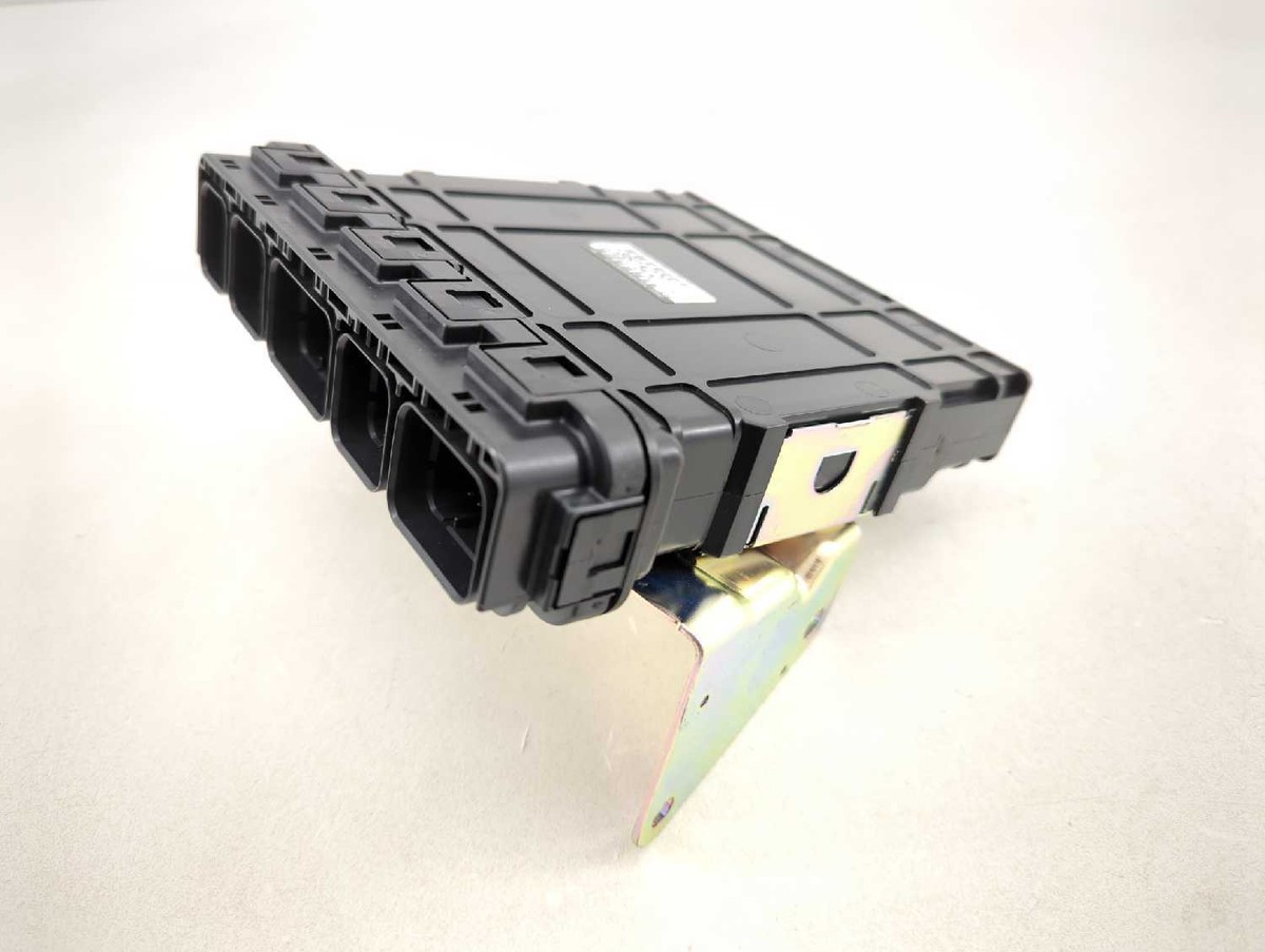 2006 Mitsubishi Eclipse V6 GT Engine Control Unit Module ECU