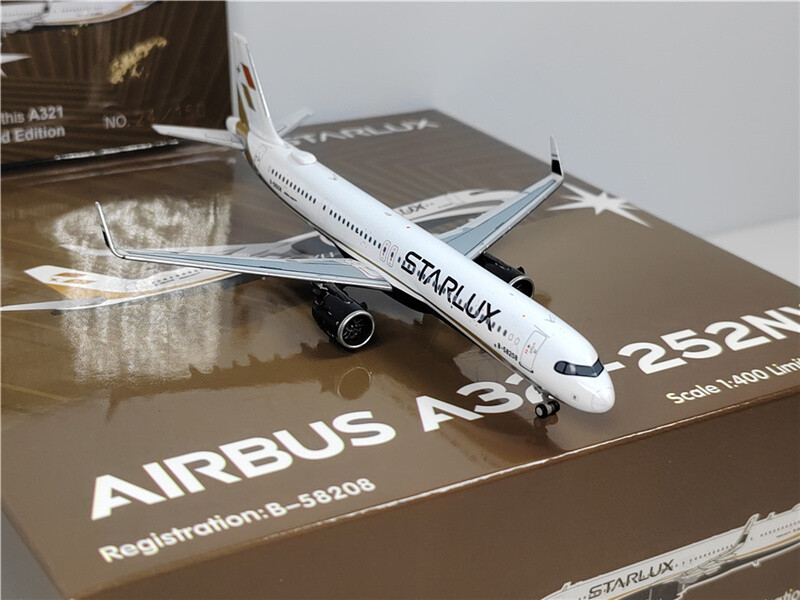 レア品‼️STARLUX A321 航空機モデル HYJLwings STARLUX For Airbus A321-252NX B-58208 LTD 1/400