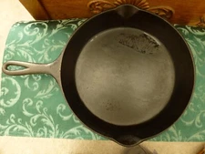 Vtg Dixie Foundry Fdy Cast Iron Skillet #8 Cleveland Frying Pan 10" Dia. 2" Deep