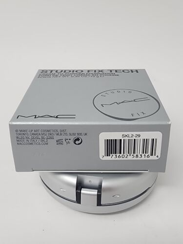 MAC NW35 Studio Fix Tech Cream-To-Powder Foundation - Picture 3 of 3