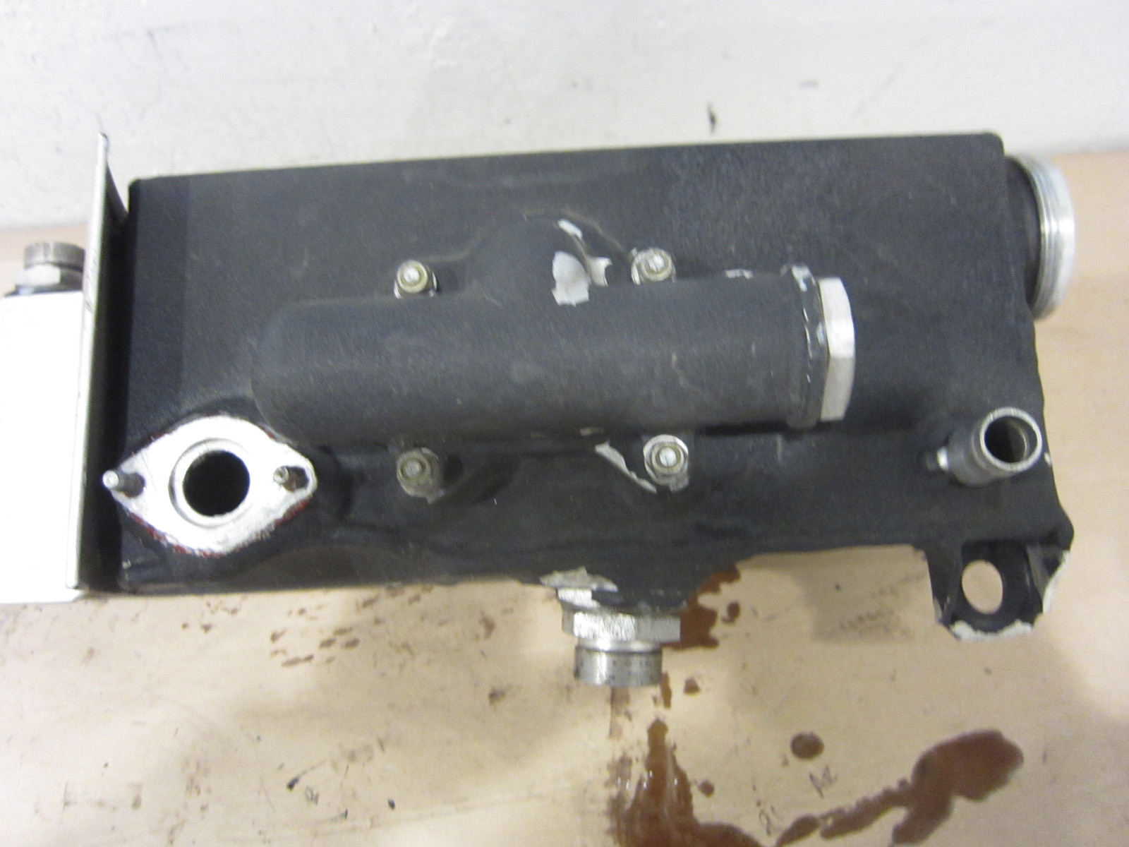Ferrari 355 5.2-2.7 - Oil Tank  USED - No Cap - P/N 178345 / 170063