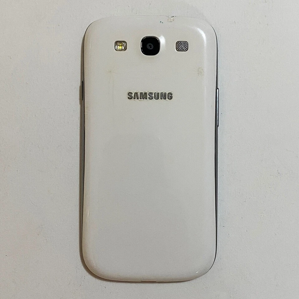 Samsung Galaxy S3 III Neo GT-i9301i Bianco Smartphone Android Non Funzionante - Immagine 2 di 4