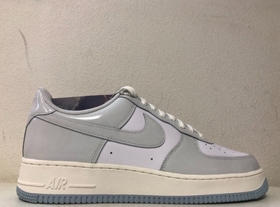 Nike Men's Air Force 1 '07 White Photon Dust Sail IH4461-100 Size 13