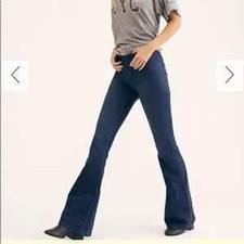 Free People Penny Pull-On Stretch Flare Jeans in Dark Wash Size 29
