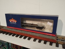 Bachmann (OO) 33-856C Bogie Bolster Wagon in BR Grey.