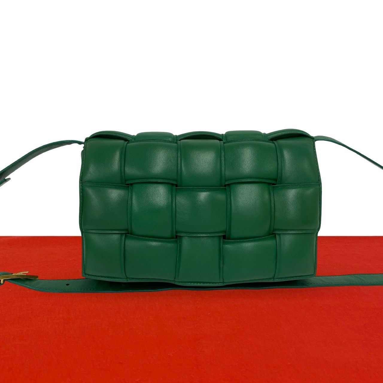 BOTTEGA VENETA Padded cassette INTRECCIATO Shoulder Bag leather green 33550