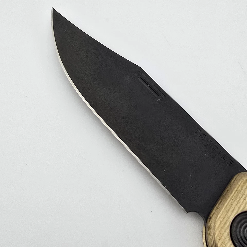 Tactile Knife Co. Bexar Cuchillo Plegable Bronce Negro DLC MagnaCut Junta Deslizante Cuentas Foto 4 de 4