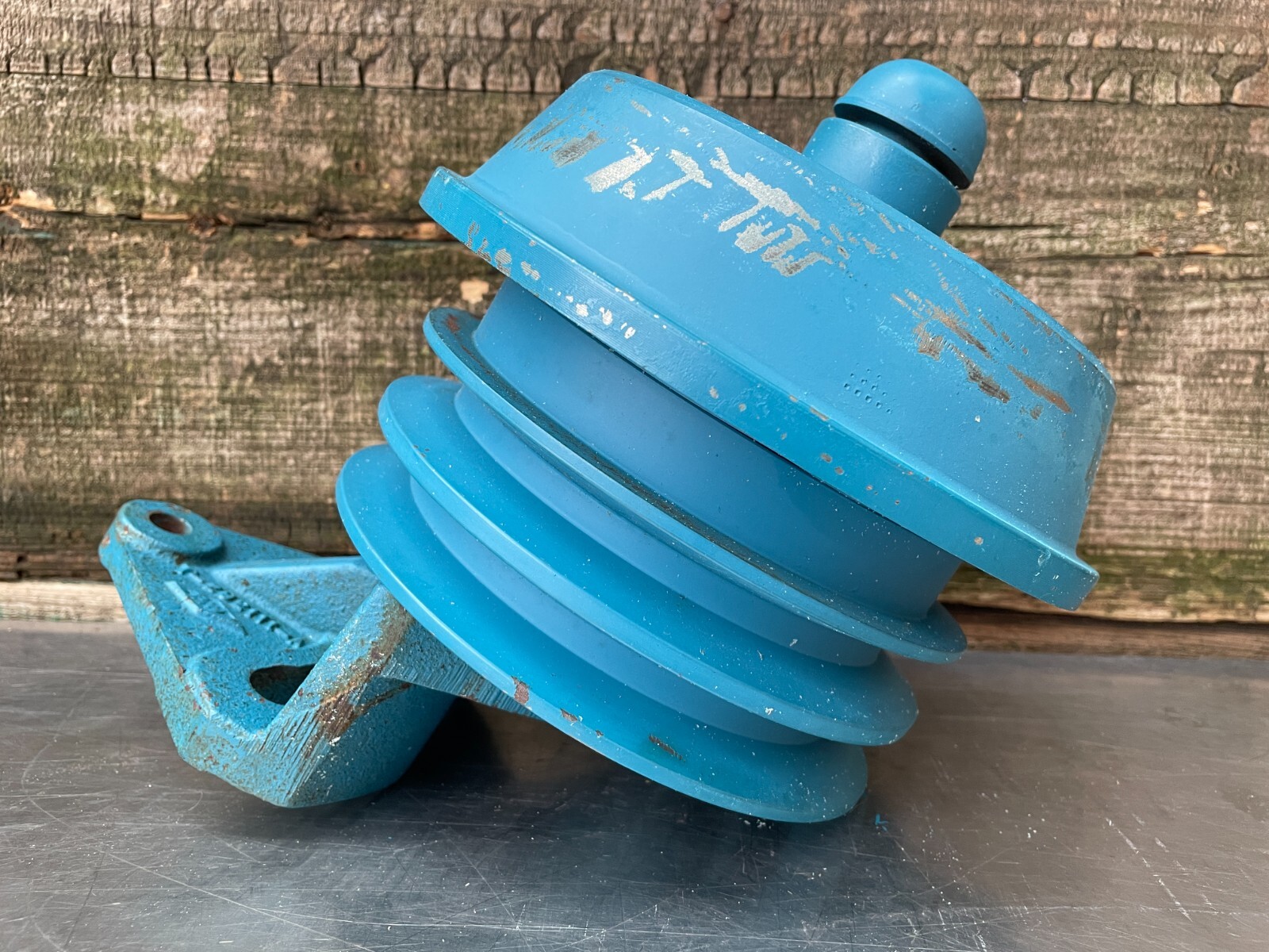 Reman Bendix Engine Fan Clutch Drive 104878, 5995210, 102532 for