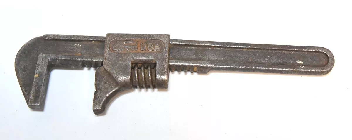 VINTAGE 8 INCH FORD USA ADJUSTABLE MONKEY WRENCH