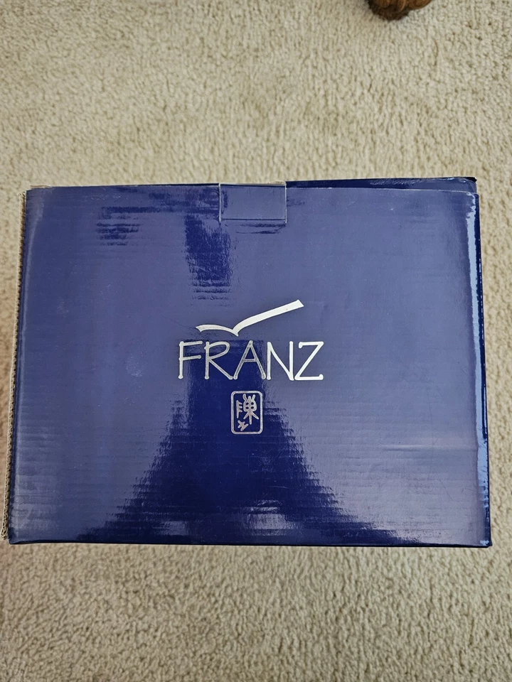 Franz Porcelain "Endless Beauty" Sculpted Giraffe Mother &Baby  Porcelain Vase - Image 2 of 4