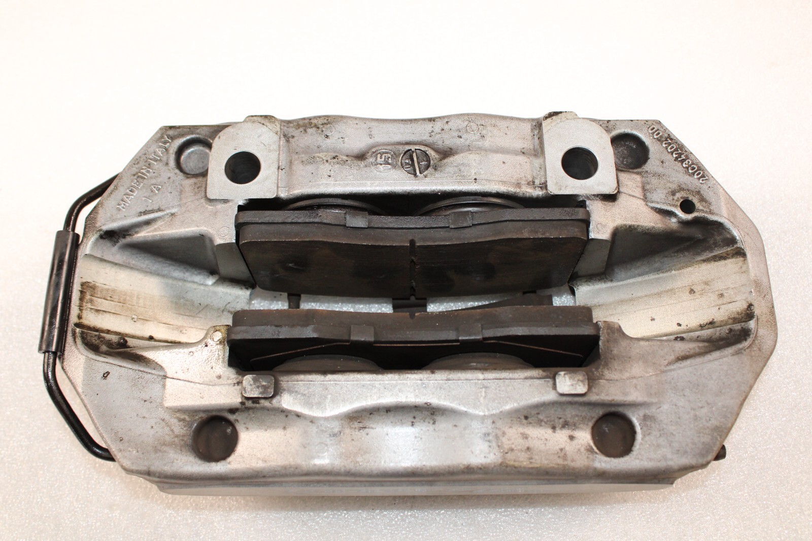 2016 Maserati Ghibli, RH, Front Brake Caliper, Grey, Used, P/N 670034946