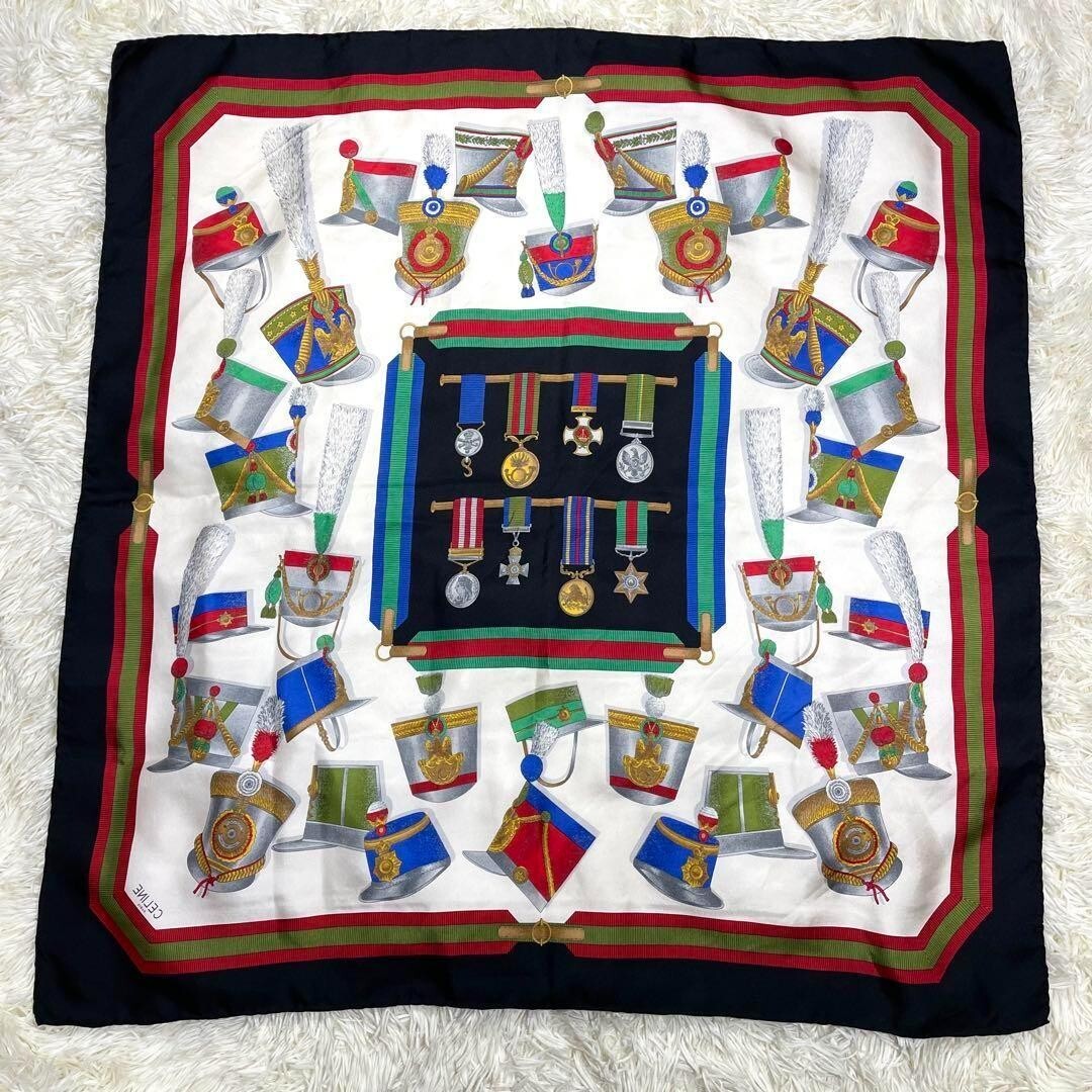 【CELINE】セリーヌ Foulard スカーフ CELINE Scarf Authentic Cloth Fashion 84.5cm×87.5cm Medals