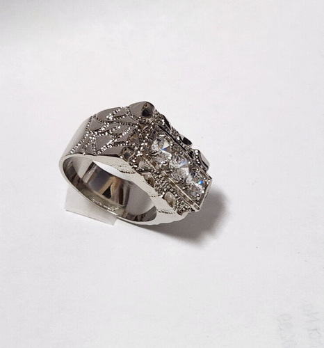 Men' Rhodium Plated 3 Clear Round CZ's Nugget Band Ring Size 10 New - Picture 2 of 9