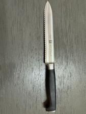 Zwilling J.A. Henckels 5 Serrated Knife 30070...