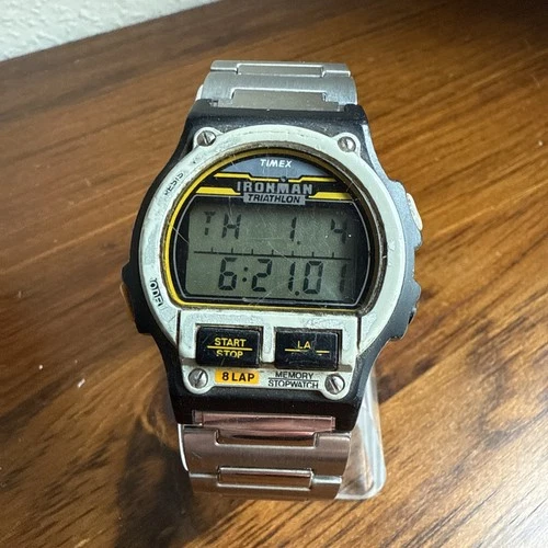 Vintage 1995 Timex Ironman 8 Lap Digital Alarm/Chronograph Men's Watch 38mm