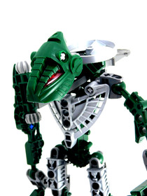 LEGO 2005 Bionicle Toa Hordika Matau Figure (Over 45 Pieces) Complete Set 8740
