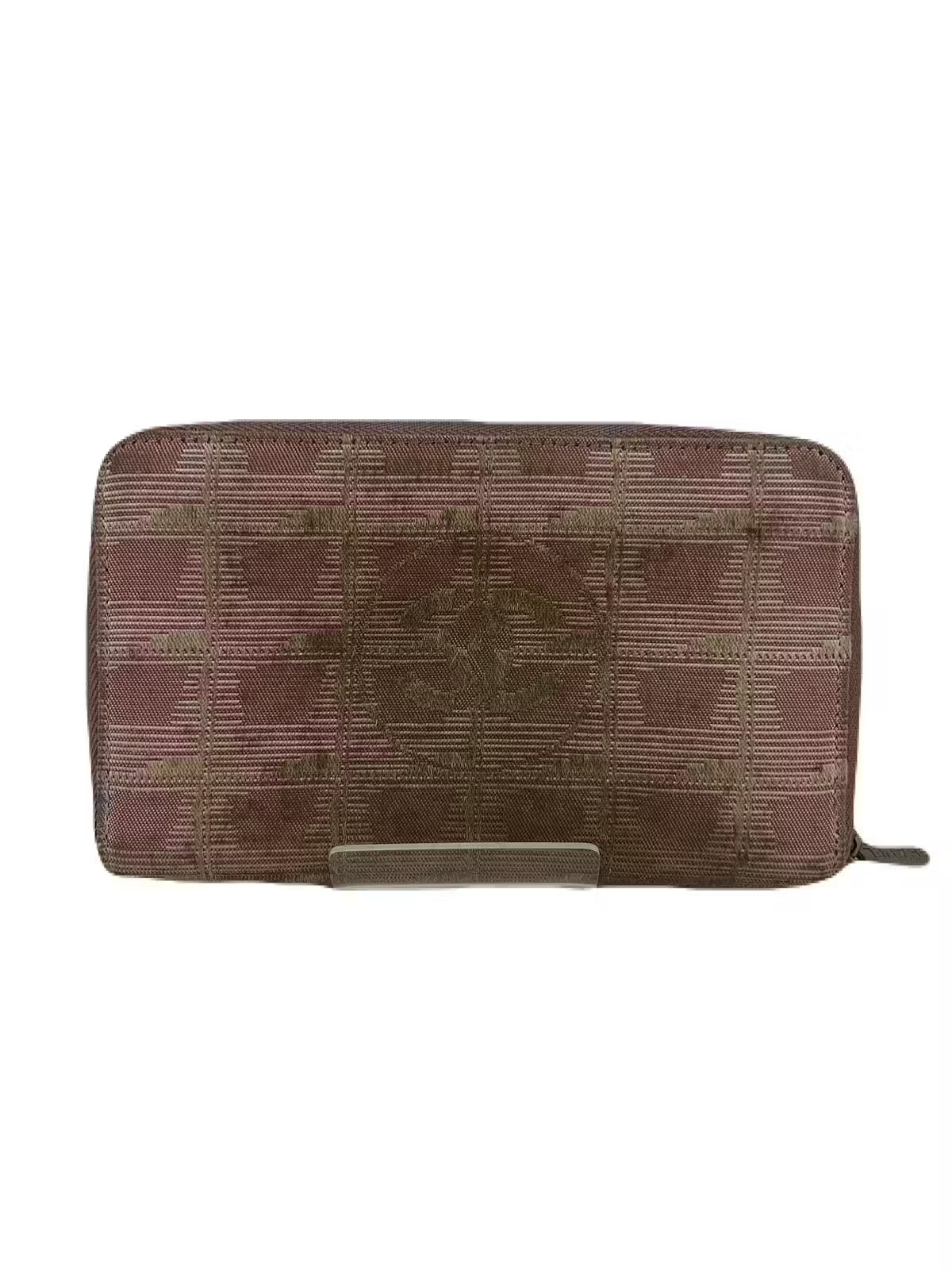 CHANEL Pink Nylon Round Zip Long Wallet Pre-Owned E0507-29