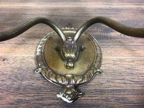 PAIR OF VINTAGE BRASS WALL LIGHTS / SCONCES, NEO CLASSICAL / ROCOCO ...