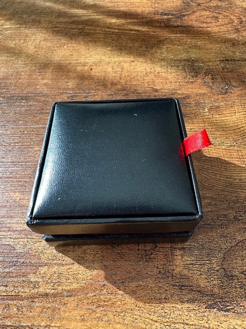 Louis Vuitton Cufflinks Metal Circular with Case Silver Blue for Formal thumbnail 7