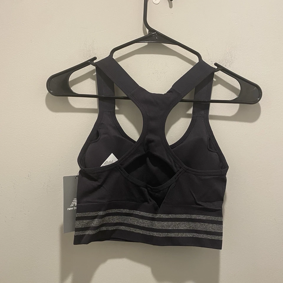 Nuevo con etiquetas Sujetador deportivo New Balance negro para mujer talla mediana estilo # R001858 Foto 2 de 4
