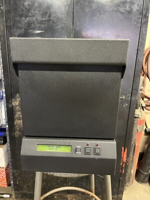 Visible Genetics MGB-16 DNA Sequencer