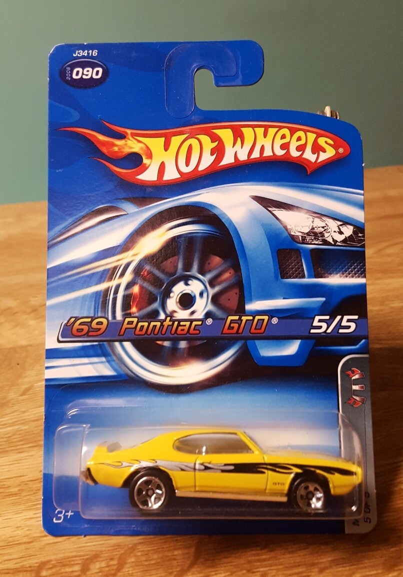 Hot Wheels S-TH '69 ポンティアック GTO Amazon.com: Hot Wheels '69 Pontiac GTO 2005 1:64 Scale