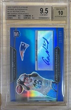 2010 Topps Platinum Aaron Hernandez RC Blue Refractor Auto /599 #69 BCCG 9.5