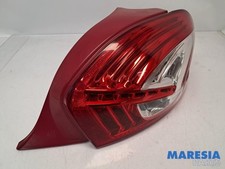 Rückleuchte rechts Peugeot 208 I CA, CC 9672628380 P22029874