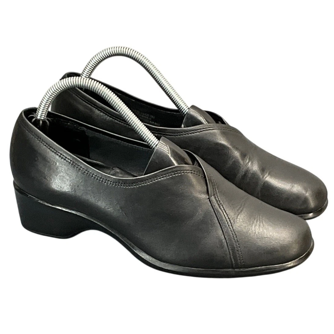 Mocassino Clarks Artisan nero in pelle con tacco a blocco comodo donna 9